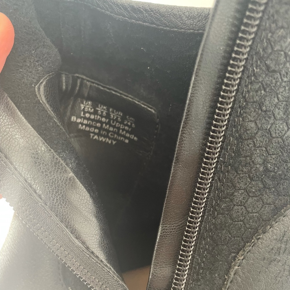 Dr. Scholls Black Booties - Picture 7 of 8
